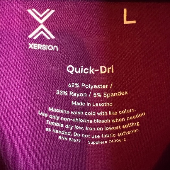 Xersion Workout Top Purple Cut Out at Hem Quick Dry Rouging Sides Women’s Large - Picture 4 of 5